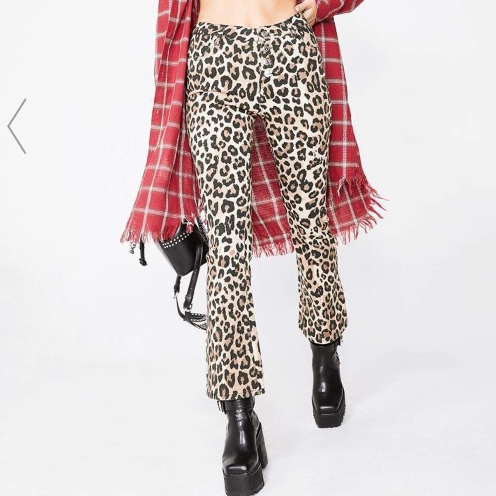 Leopard button fly crop pants NWT